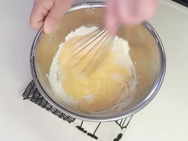 片手で気軽に♪ フルーツサンドケーキの作り方の手順3