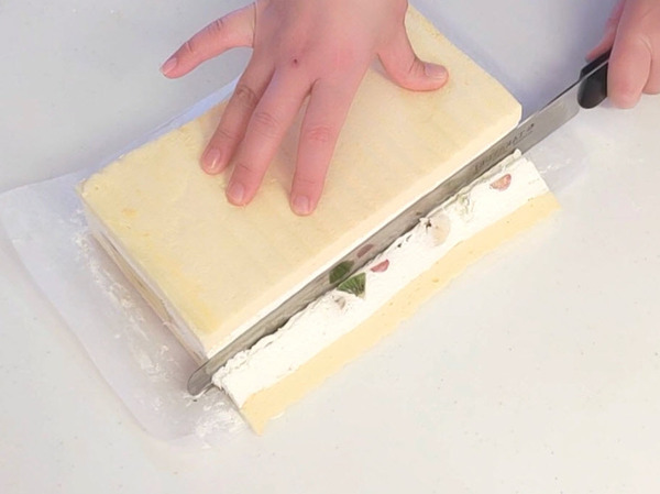 片手で気軽に♪ フルーツサンドケーキの作り方の手順14